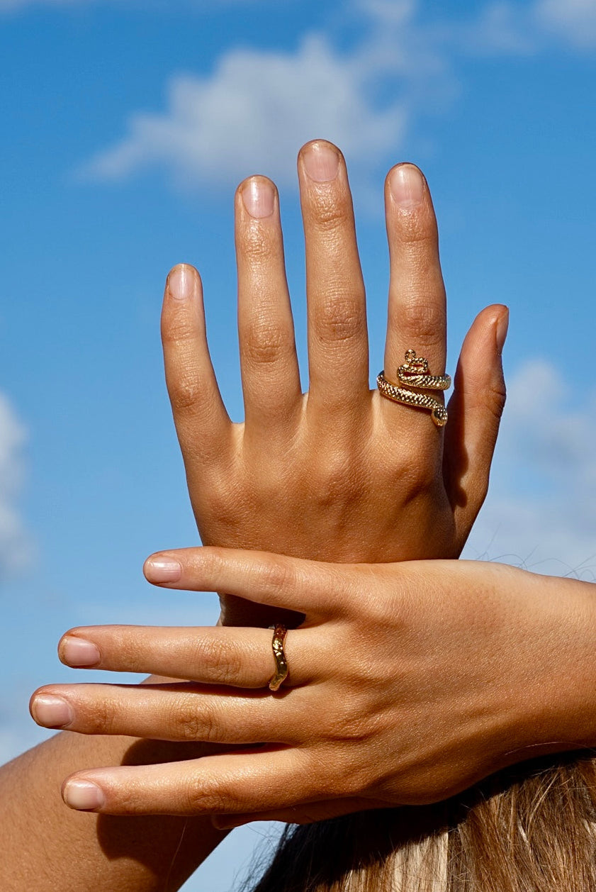 Ophidia ring