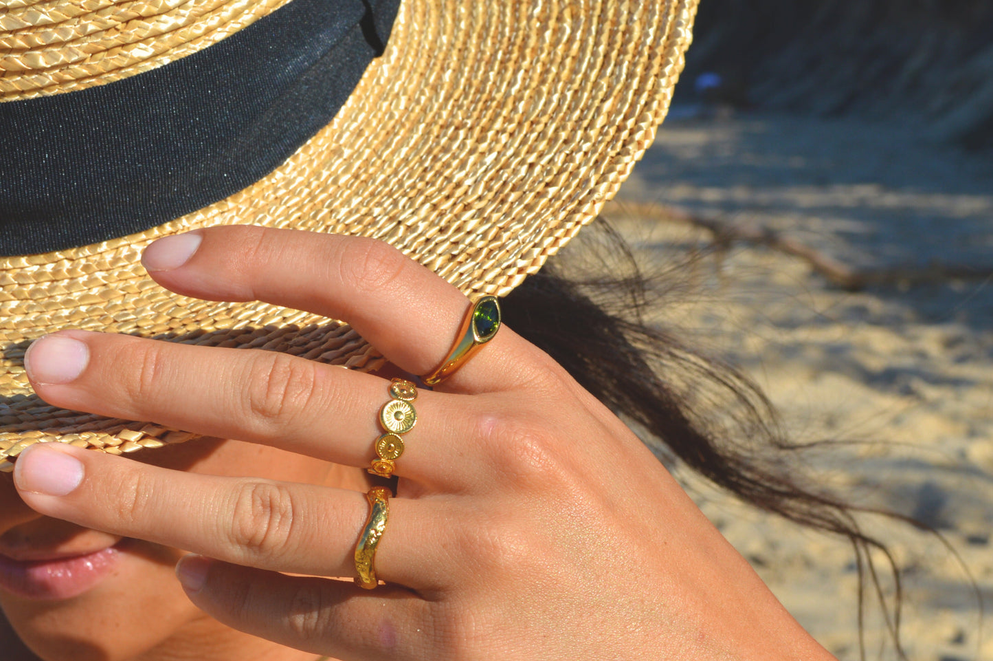 Zircon Magic ring