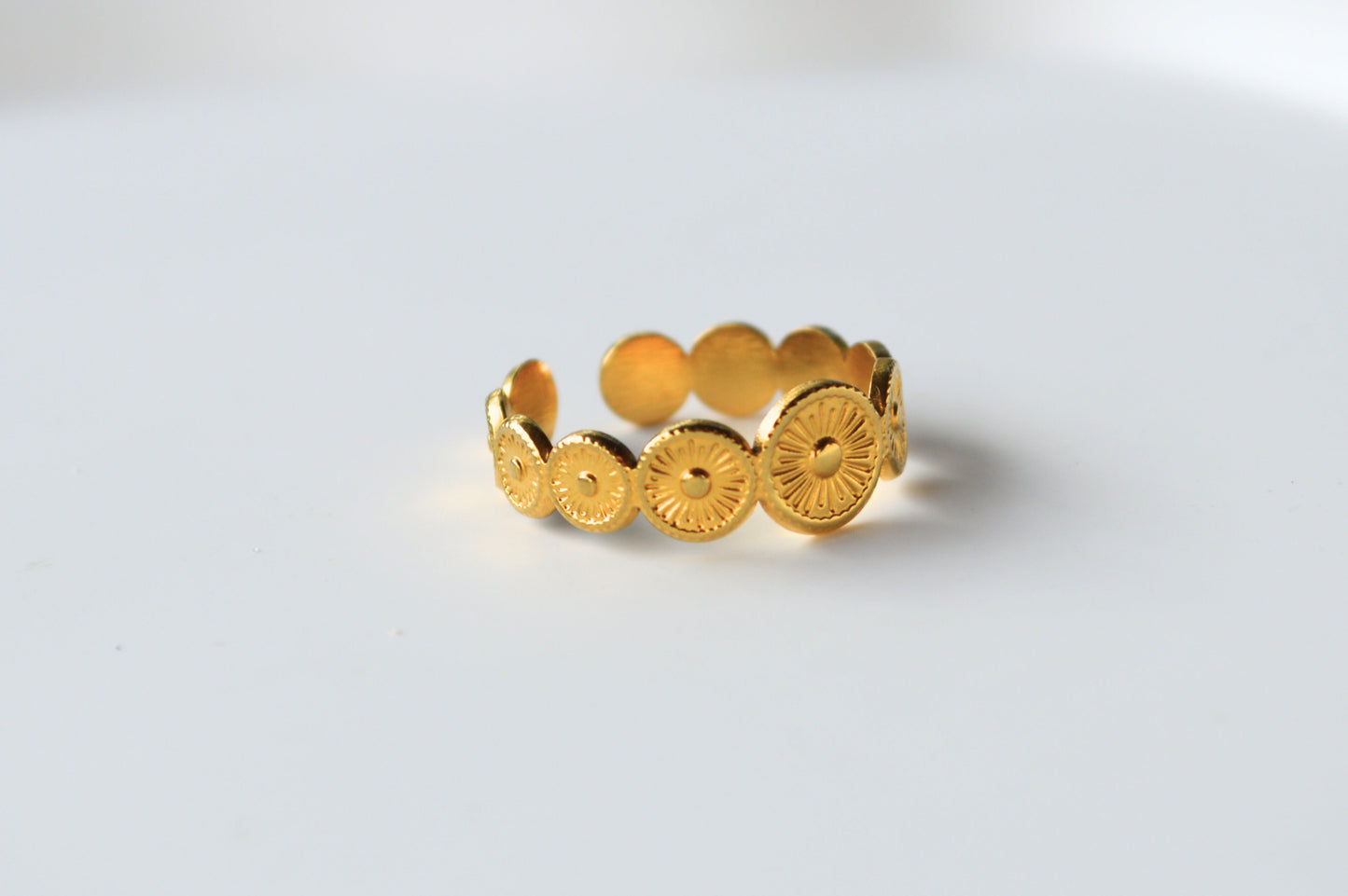 Mediterranean ring