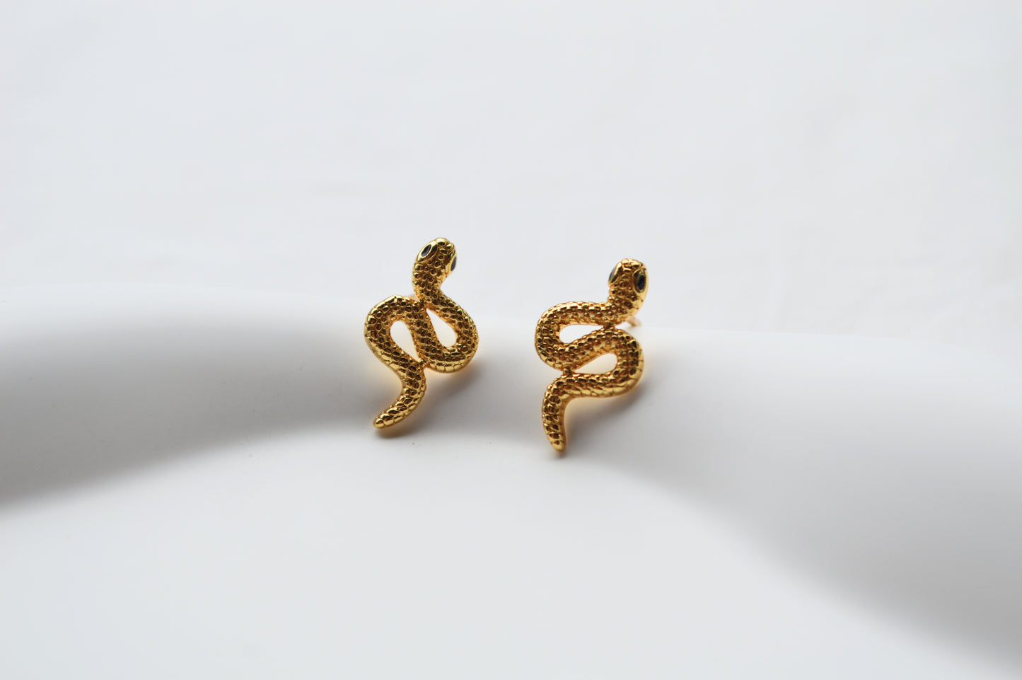Ophidia earrings