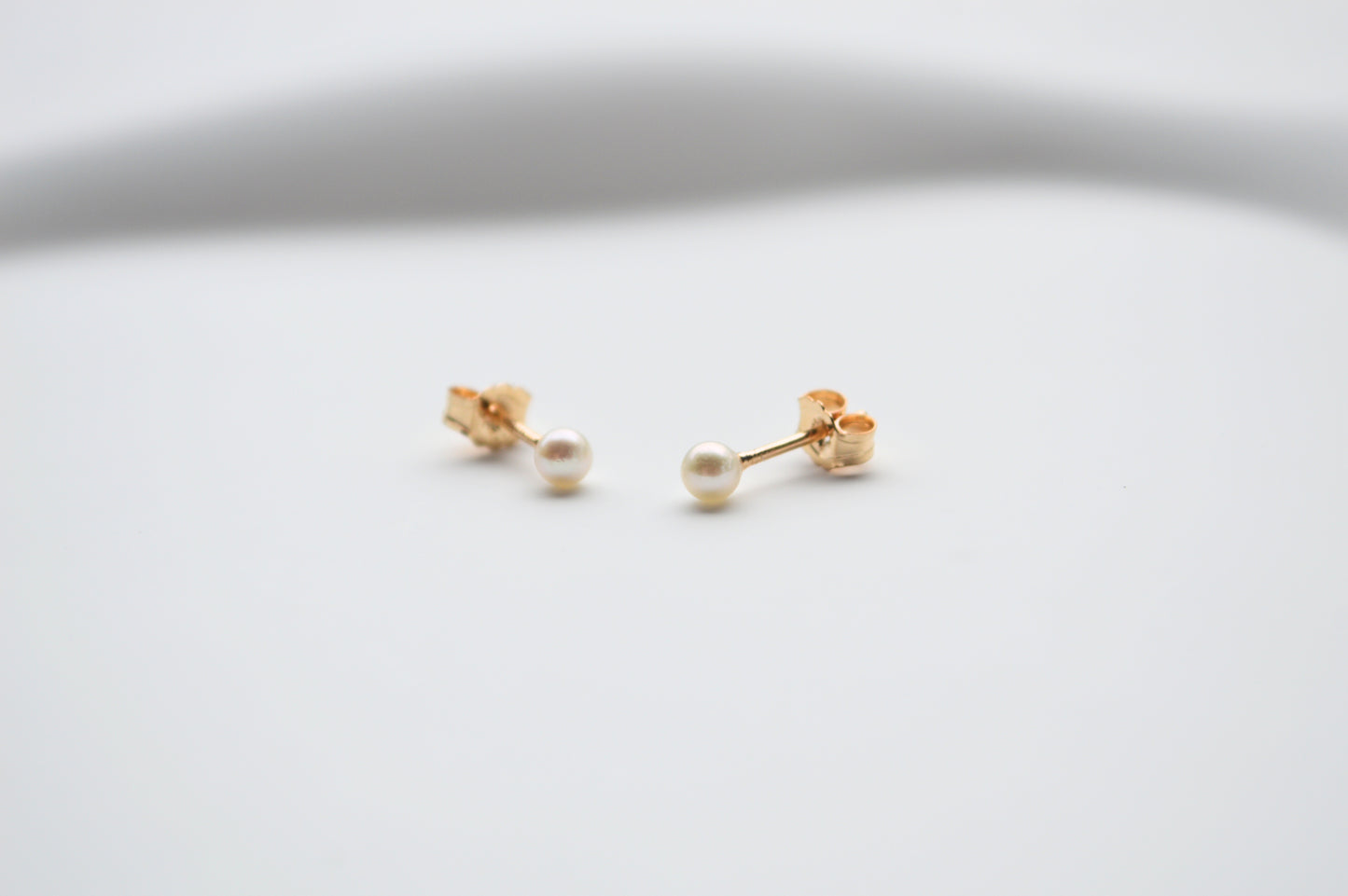Pearl earrings