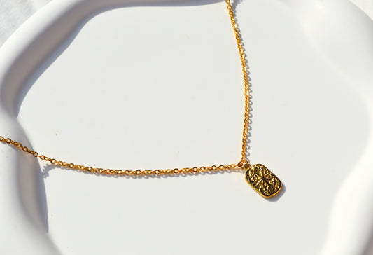 Estrella necklace