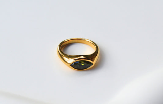 Zircon Magic ring