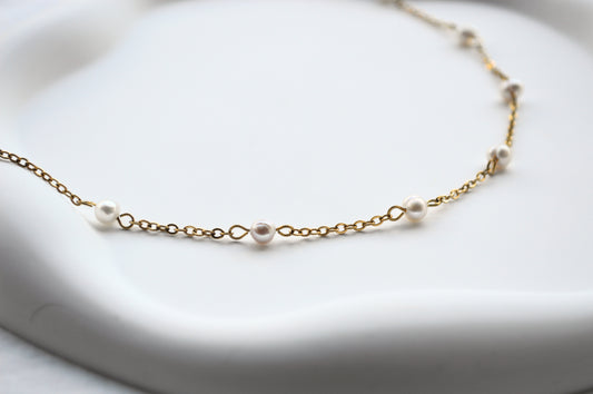 Daria necklace