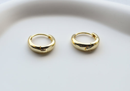 Wide hoop earrings